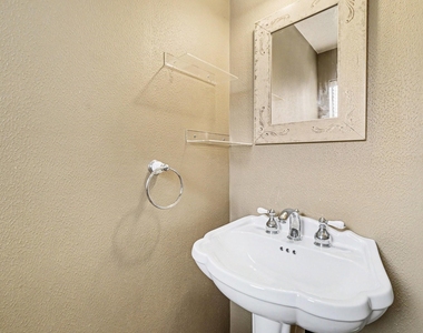 14707 Treborway Drive - Photo Thumbnail 17
