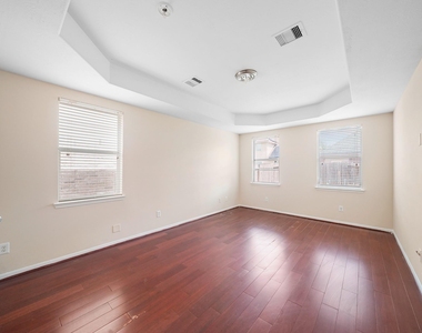 21614 Mid Peak Way - Photo Thumbnail 11