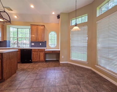 6903 Springcrest Court - Photo Thumbnail 35