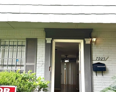 7925 Grove Ridge Drive - Photo Thumbnail 29