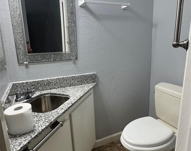 7925 Grove Ridge Drive - Photo Thumbnail 27
