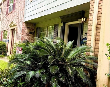 7925 Grove Ridge Drive - Photo Thumbnail 28