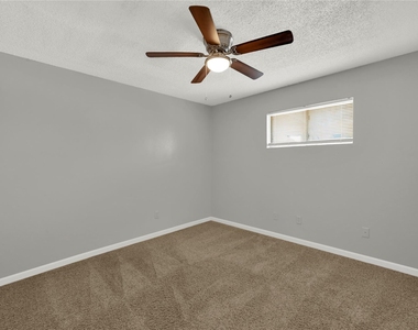 1711 Wichita - Photo Thumbnail 14