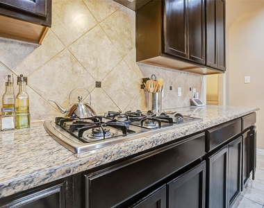 623 Orlandis Lane - Photo Thumbnail 15