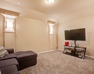 623 Orlandis Lane - Photo Thumbnail 30