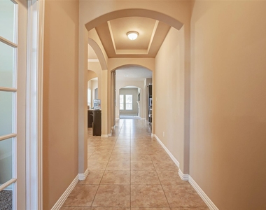 623 Orlandis Lane - Photo Thumbnail 3