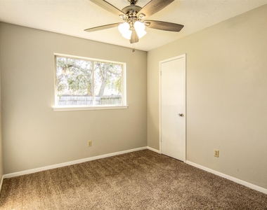4305 Fairway Street - Photo Thumbnail 18