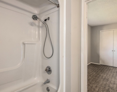 4305 Fairway Street - Photo Thumbnail 16
