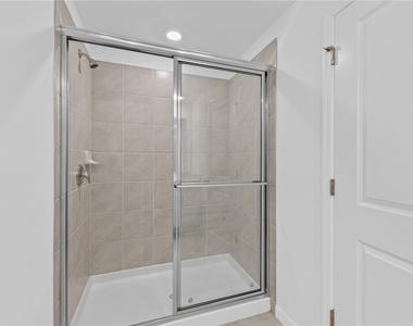 4215 Caterina Court - Photo Thumbnail 16