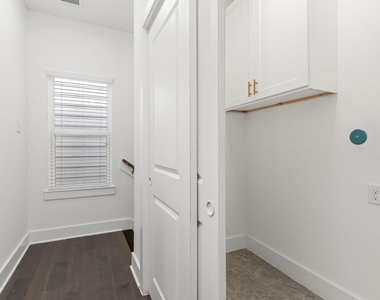 1513 Egypt Street - Photo Thumbnail 22