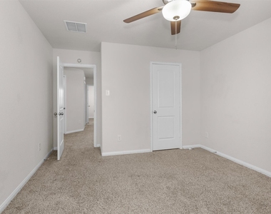 17423 Desmond Street - Photo Thumbnail 22