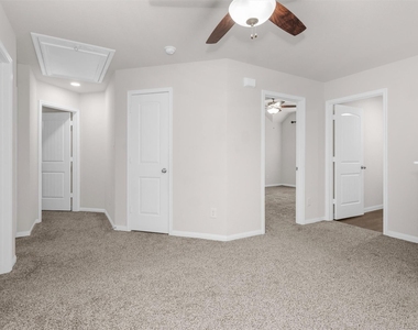17423 Desmond Street - Photo Thumbnail 13