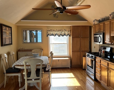116 Central - Photo Thumbnail 2