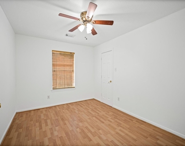 26115 Cypresswood Drive - Photo Thumbnail 16