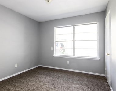 7244 Rhobell Street - Photo Thumbnail 13