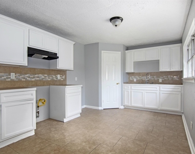 7244 Rhobell Street - Photo Thumbnail 10