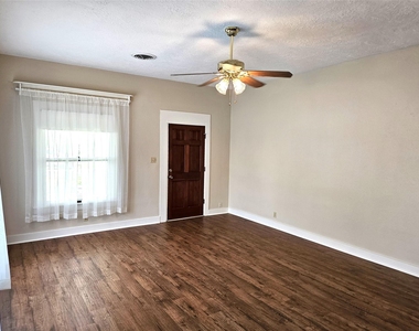 315 High Street - Photo Thumbnail 5