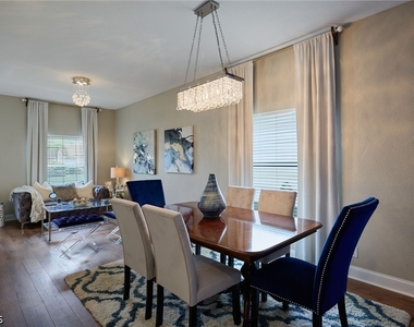2059 Willow Branch Drive - Photo Thumbnail 4