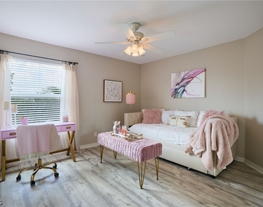 2059 Willow Branch Drive - Photo Thumbnail 13
