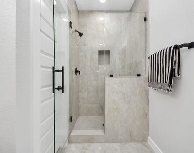 9824 Nedwald Street - Photo Thumbnail 39