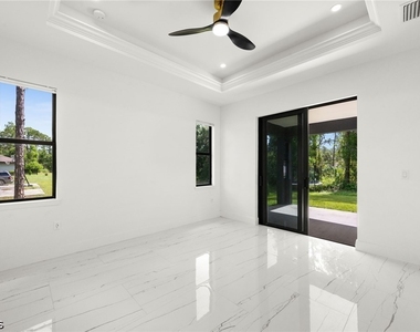14 Truman Avenue - Photo Thumbnail 23