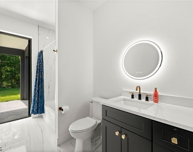 14 Truman Avenue - Photo Thumbnail 31