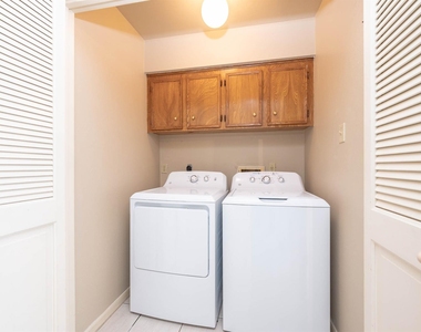 12302 Piping Rock Drive - Photo Thumbnail 21