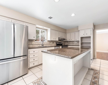 12302 Piping Rock Drive - Photo Thumbnail 17