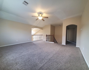 20110 Jasper Oaks Drive - Photo Thumbnail 9