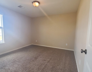 20110 Jasper Oaks Drive - Photo Thumbnail 10