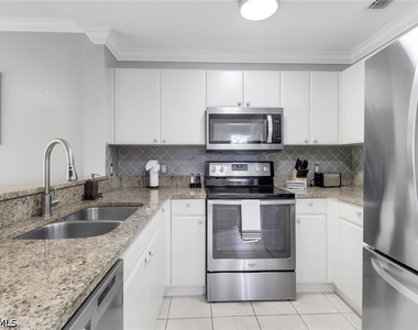 4450 Botanical Place #106 - Photo Thumbnail 4