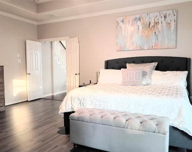 17815 Gables Bend Drive - Photo Thumbnail 10