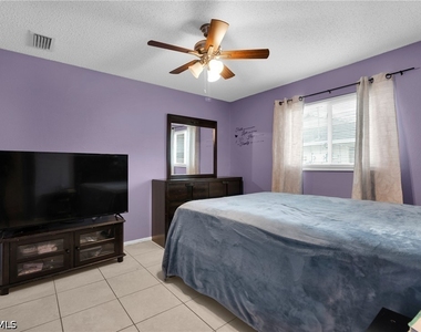 423 Se 24th Avenue - Photo Thumbnail 5