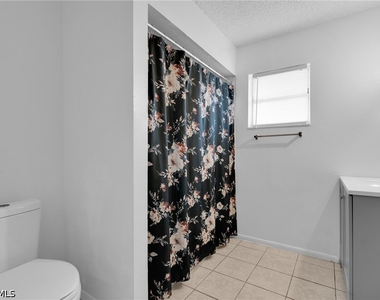 423 Se 24th Avenue - Photo Thumbnail 7