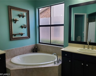 5263 Ferrari Avenue - Photo Thumbnail 16