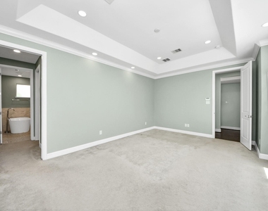 1716 Stuart Street - Photo Thumbnail 26