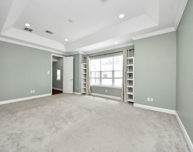 1716 Stuart Street - Photo Thumbnail 25