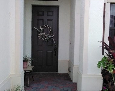 5263 Ferrari Avenue - Photo Thumbnail 1