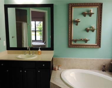 5263 Ferrari Avenue - Photo Thumbnail 17