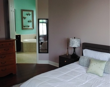 5263 Ferrari Avenue - Photo Thumbnail 12