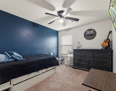 2417 Nautica Terrace Drive - Photo Thumbnail 12