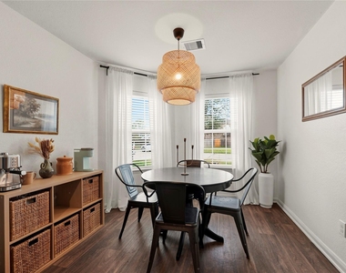 2417 Nautica Terrace Drive - Photo Thumbnail 6