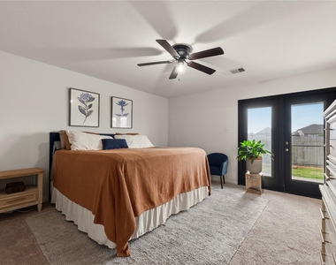 2417 Nautica Terrace Drive - Photo Thumbnail 8