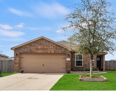 2417 Nautica Terrace Drive - Photo Thumbnail 2
