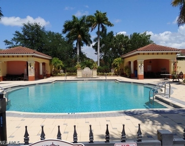 10101 Villagio Palms Way - Photo Thumbnail 22