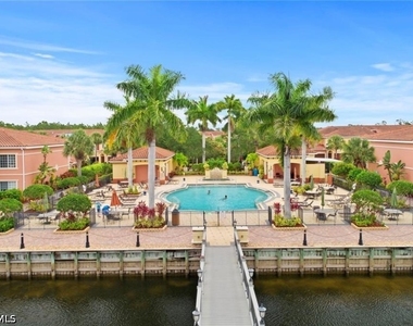 10101 Villagio Palms Way - Photo Thumbnail 21