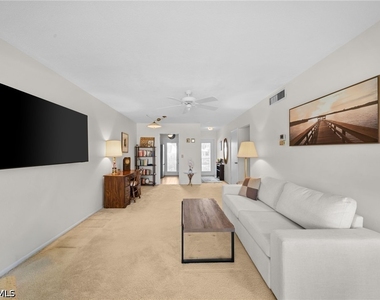 468 12th Avenue S - Photo Thumbnail 13