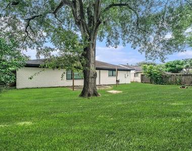 12215 Hillcroft Street - Photo Thumbnail 22