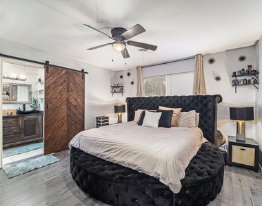 12215 Hillcroft Street - Photo Thumbnail 13