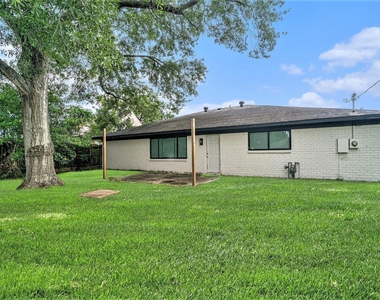 12215 Hillcroft Street - Photo Thumbnail 21